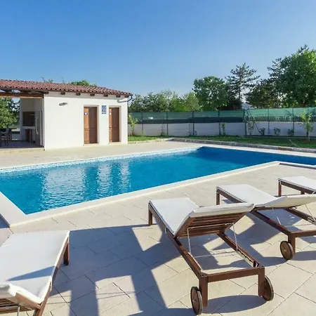 With Private Pool Quiet Location