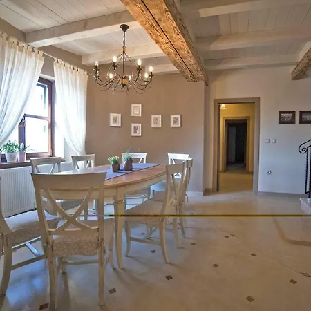 Вилла With Private Pool Quiet Location Hrboki