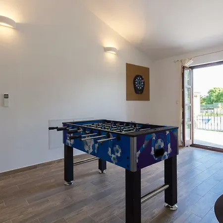 Вилла With Private Pool Quiet Location *